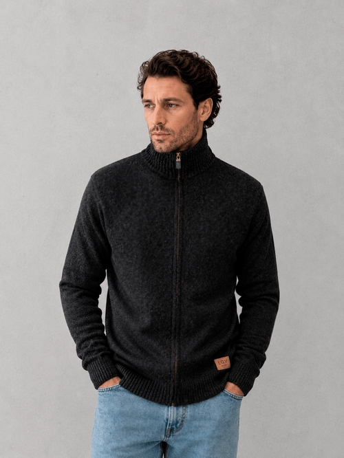 Campera Tejida con Cierre Shetland Negro Hombre